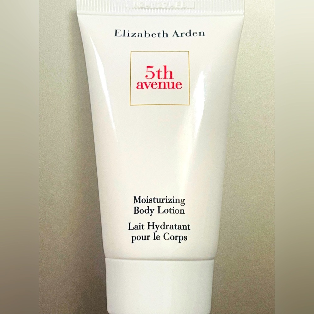 Elizabeth Arden 5th Avenue Moisturizing Body Lotion
